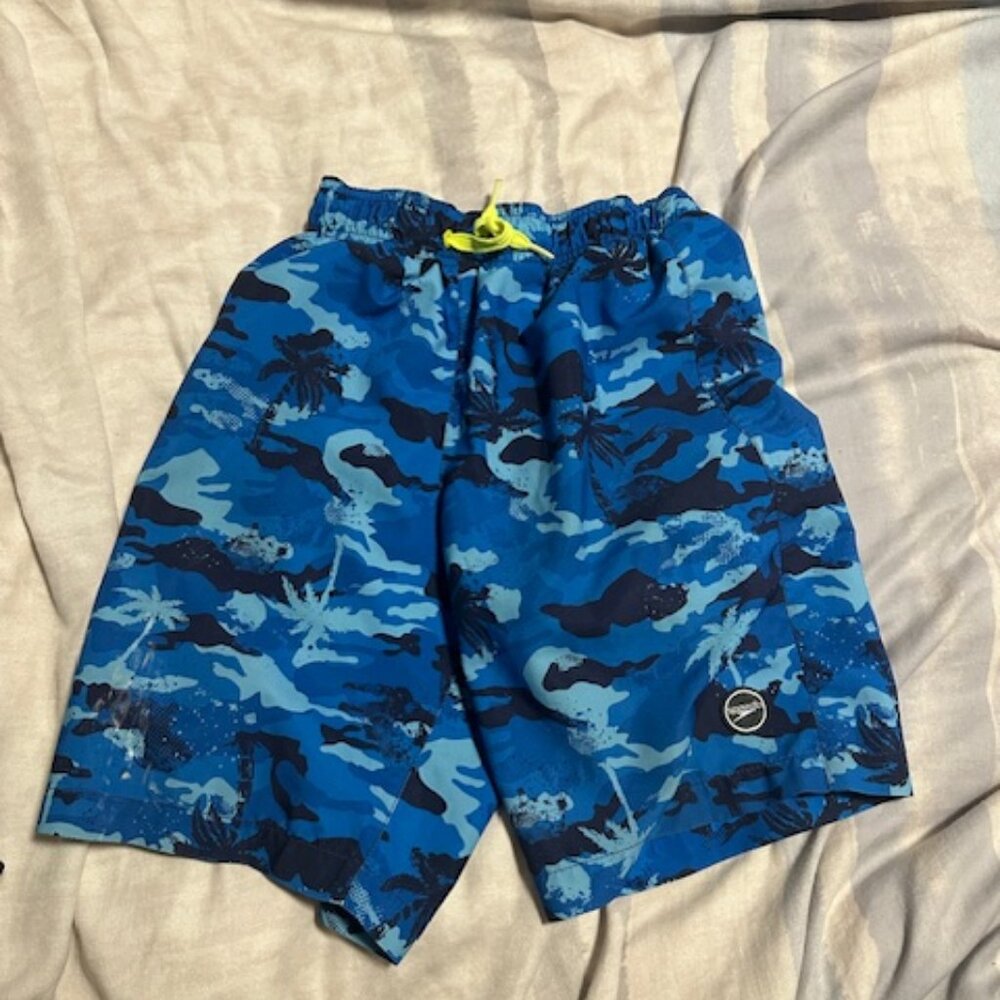 Speedo Swim shorts size 14-16 boys